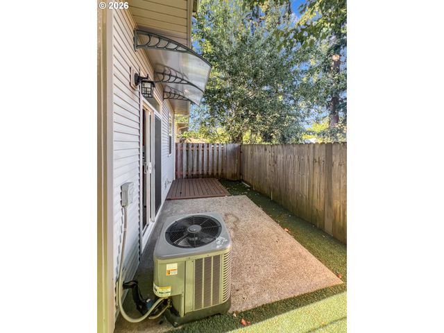 1514 Se 117TH Ave, Portland, OR 97216