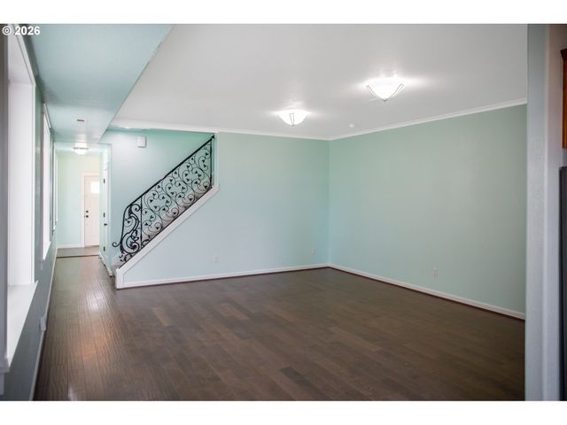 1514 Se 117TH Ave, Portland, OR 97216