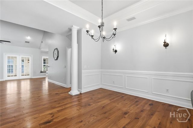 41 Crestwood Drive, Savannah, GA 31405