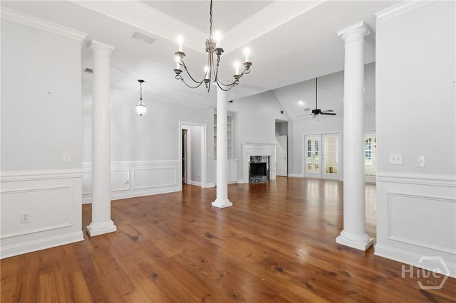 41 Crestwood Drive, Savannah, GA 31405