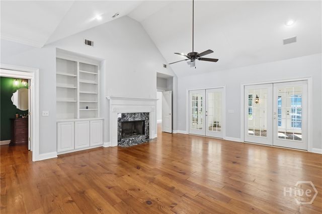 41 Crestwood Drive, Savannah, GA 31405