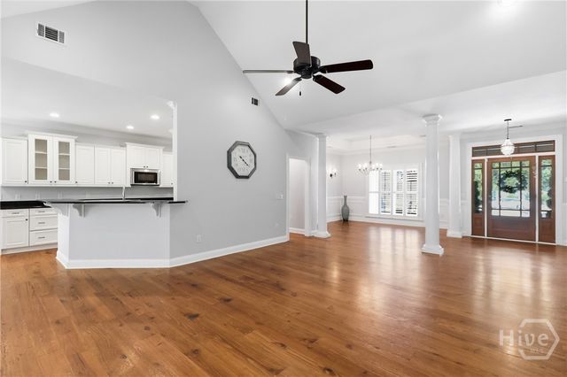 41 Crestwood Drive, Savannah, GA 31405