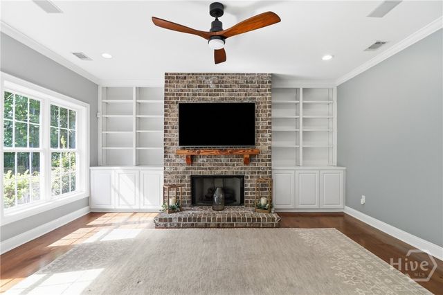 41 Crestwood Drive, Savannah, GA 31405