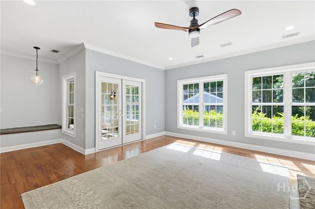 41 Crestwood Drive, Savannah, GA 31405