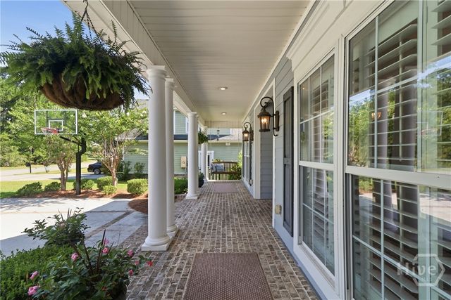 41 Crestwood Drive, Savannah, GA 31405