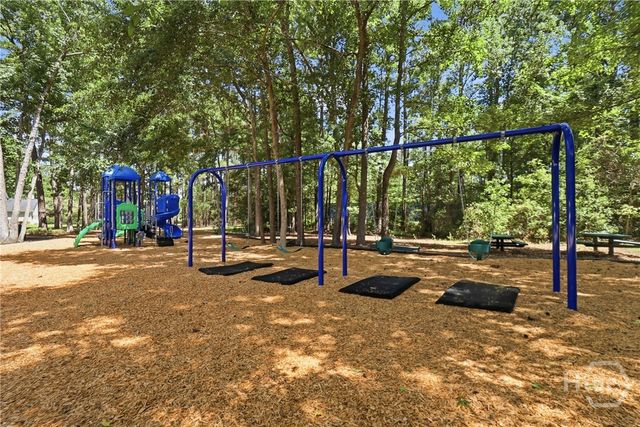 41 Crestwood Drive, Savannah, GA 31405