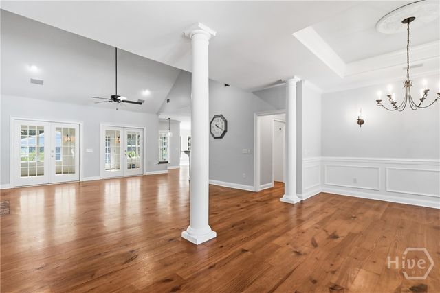 41 Crestwood Drive, Savannah, GA 31405