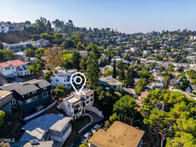 1118 Oberlin Drive, Glendale, CA 91205