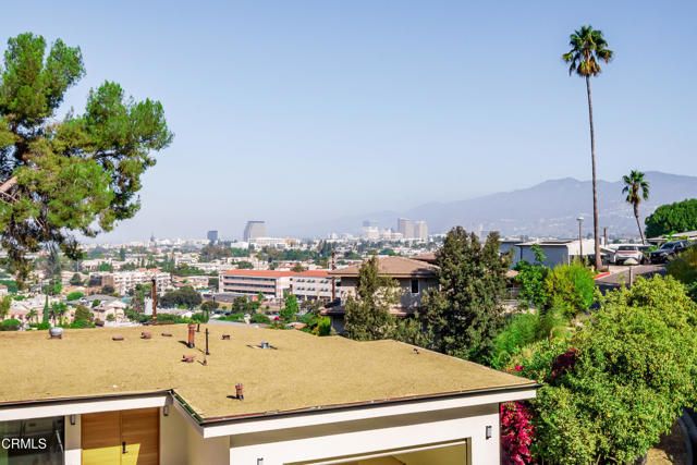 1118 Oberlin Drive, Glendale, CA 91205