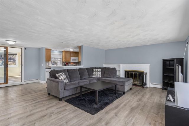 153 Diamond Hill Road, Warwick, RI 02886