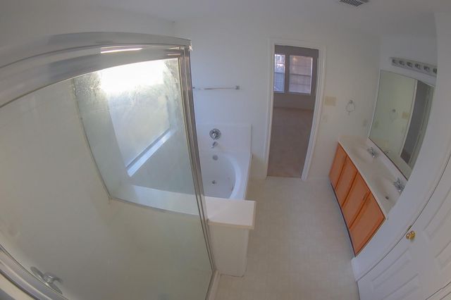 6738 Carly Park Way, Houston, TX 77084