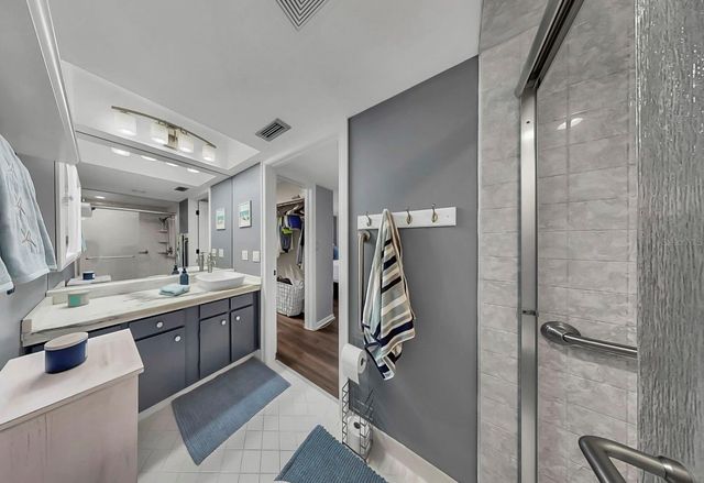 5220 BRITTANY DRIVE S 603, St Petersburg, FL 33715