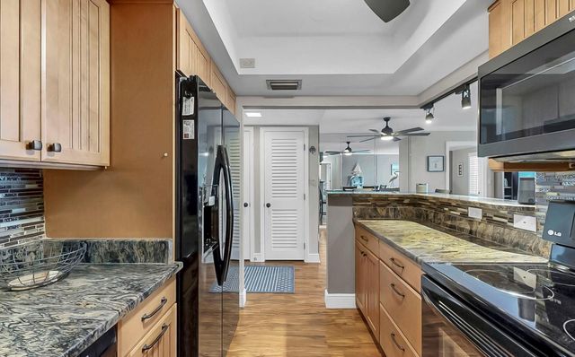 5220 BRITTANY DRIVE S 603, St Petersburg, FL 33715