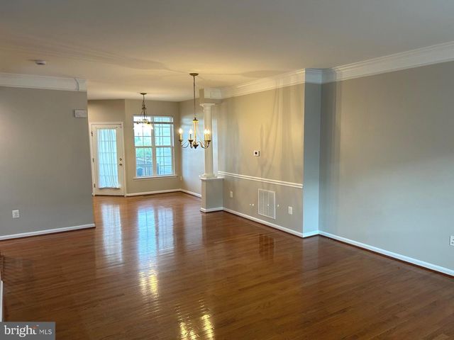 529 LEGRACE TER NE, Leesburg, VA 20176