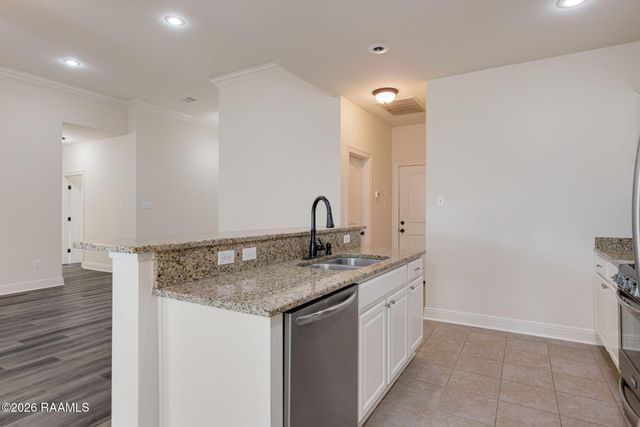 208 Marston House Drive, Youngsville, LA 70592