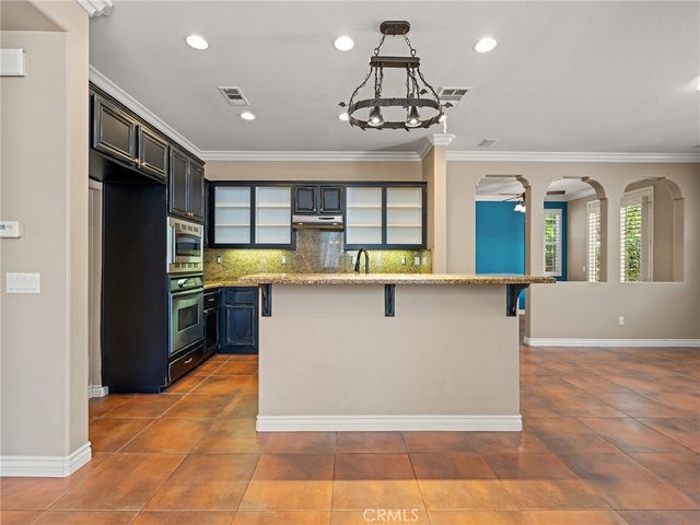 28304 Lorita Lane, Saugus, CA 91350