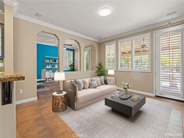 28304 Lorita Lane, Saugus, CA 91350
