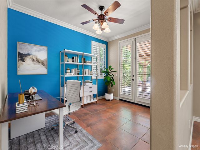 28304 Lorita Lane, Saugus, CA 91350