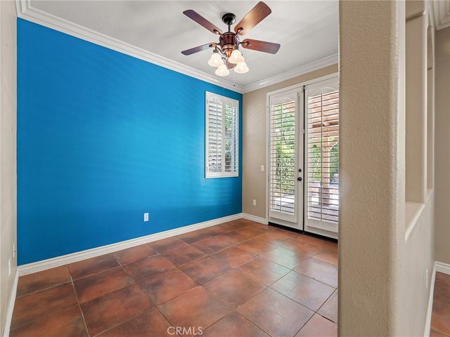 28304 Lorita Lane, Saugus, CA 91350