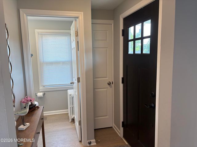 154 8th Street A, Belford, NJ 07718