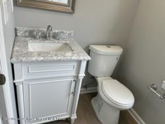 154 8th Street A, Belford, NJ 07718
