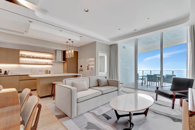 525 N FORT LAUDERDALE BEACH Boulevard 1705, Fort Lauderdale, FL 33304