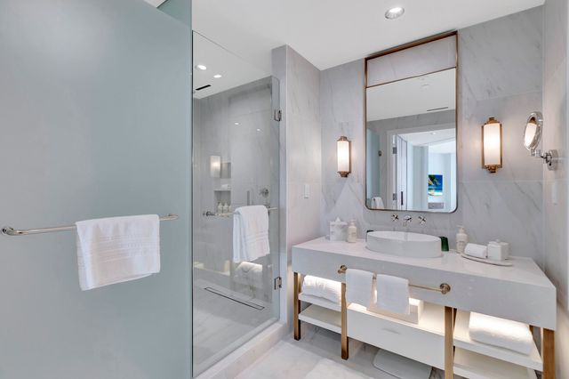 525 N FORT LAUDERDALE BEACH Boulevard 1705, Fort Lauderdale, FL 33304