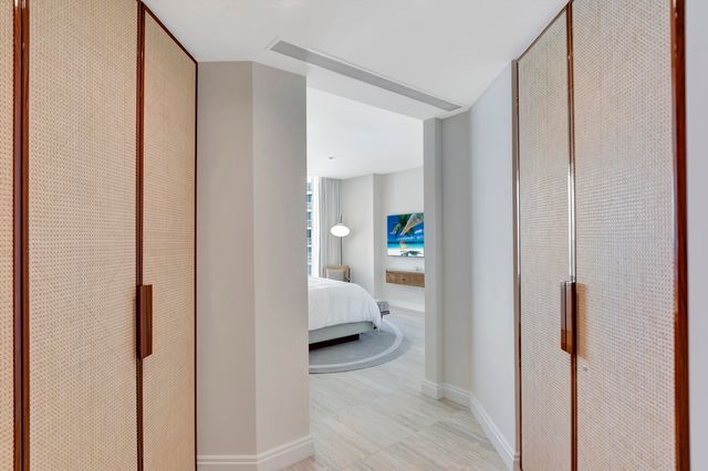 525 N FORT LAUDERDALE BEACH Boulevard 1705, Fort Lauderdale, FL 33304