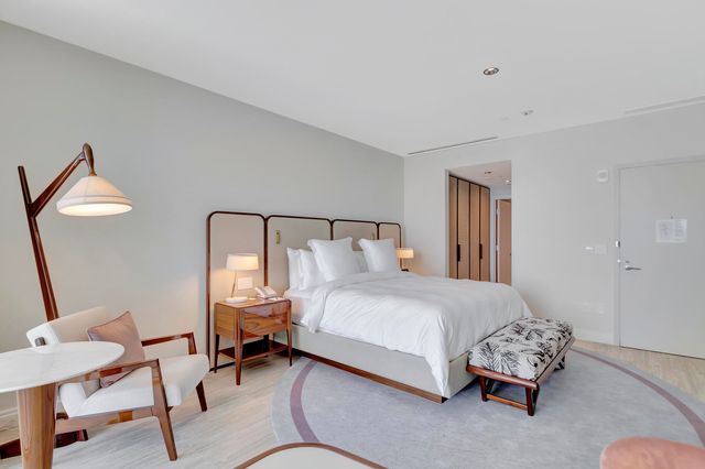 525 N FORT LAUDERDALE BEACH Boulevard 1705, Fort Lauderdale, FL 33304