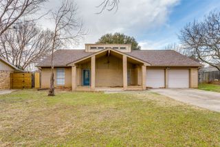 6513 Paula Court, North Richland Hills, TX 76182