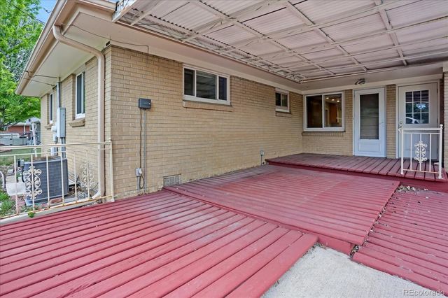 5448 S Julian Street, Littleton, CO 80123
