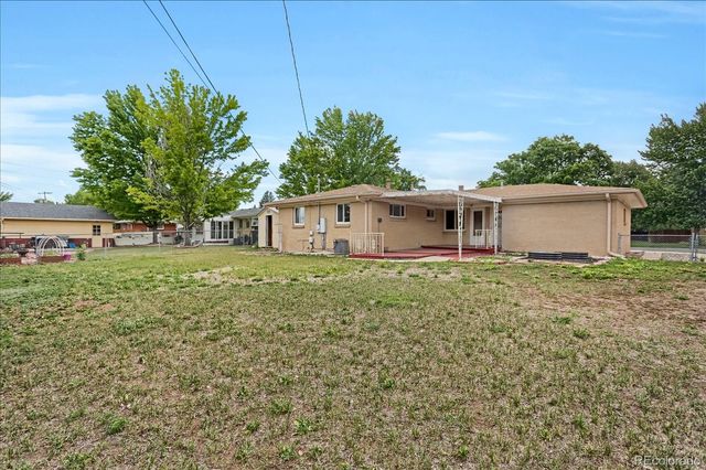 5448 S Julian Street, Littleton, CO 80123