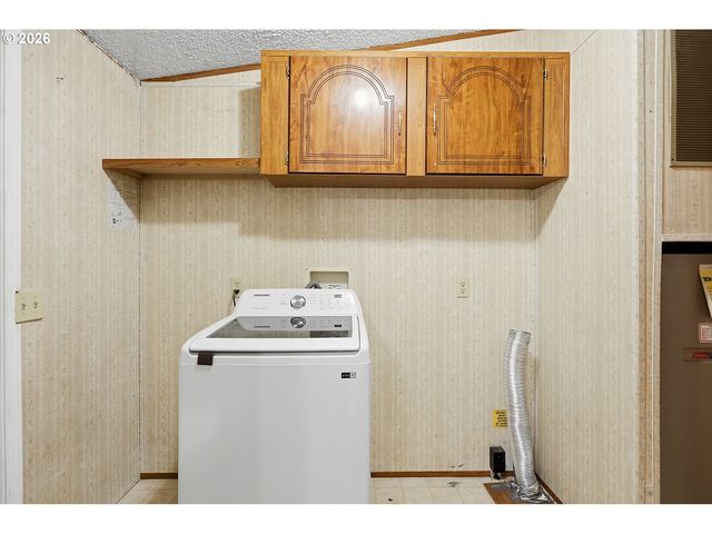 61 GORE Rd, Goldendale, WA 98620