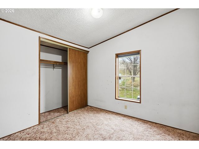 61 GORE Rd, Goldendale, WA 98620