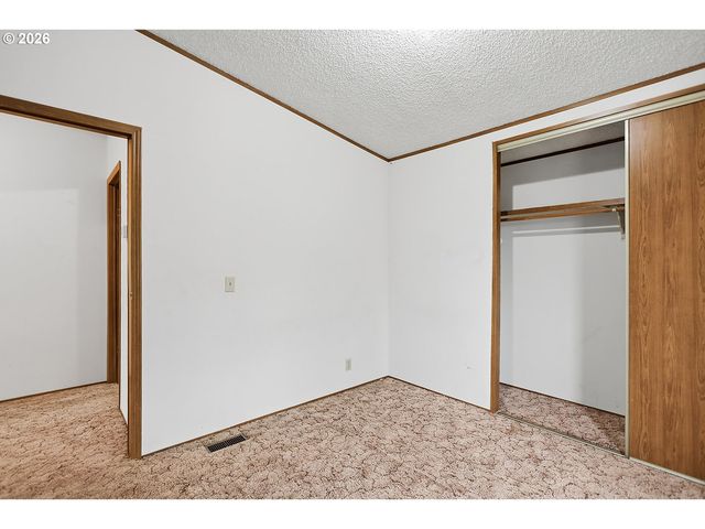 61 GORE Rd, Goldendale, WA 98620