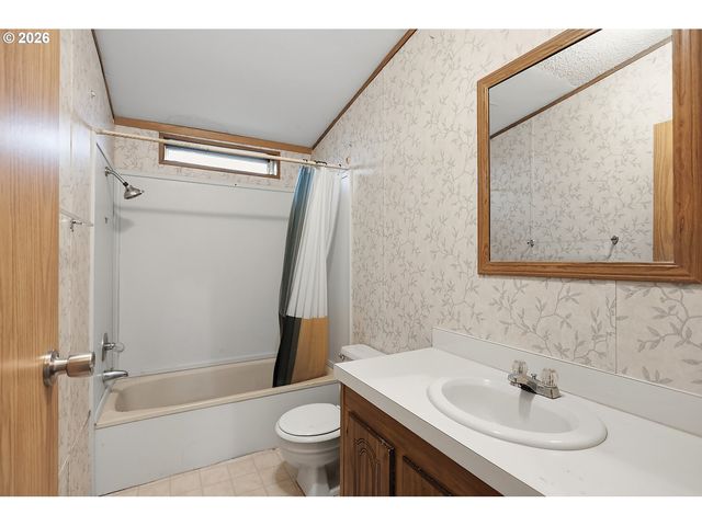 61 GORE Rd, Goldendale, WA 98620