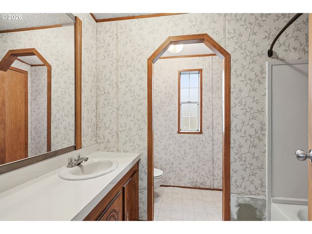 61 GORE Rd, Goldendale, WA 98620