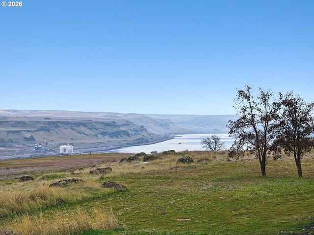 61 GORE Rd, Goldendale, WA 98620