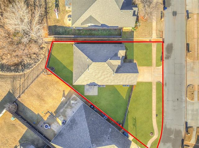 18209 Haslemere Lane, Edmond, OK 73012