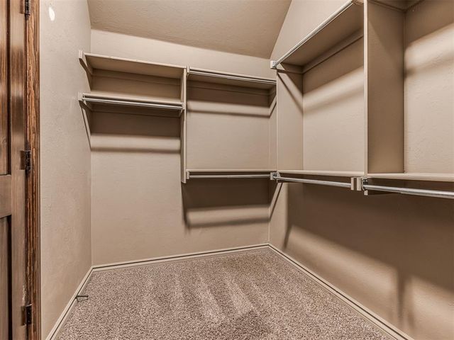 18209 Haslemere Lane, Edmond, OK 73012