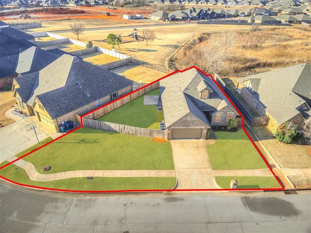 18209 Haslemere Lane, Edmond, OK 73012