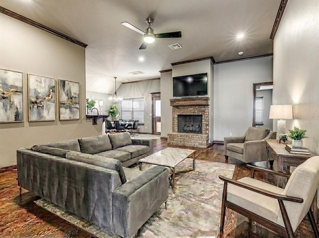 18209 Haslemere Lane, Edmond, OK 73012