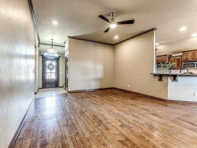 18209 Haslemere Lane, Edmond, OK 73012