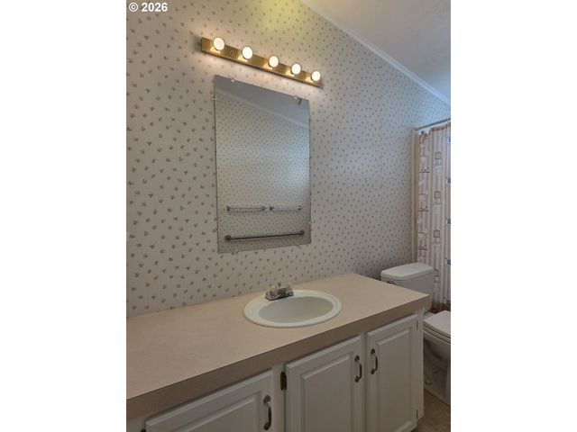 15768 Se POWELL Blvd 28, Portland, OR 97236