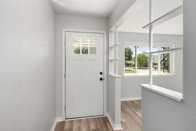 7601 Noreast Drive, North Richland Hills, TX 76180