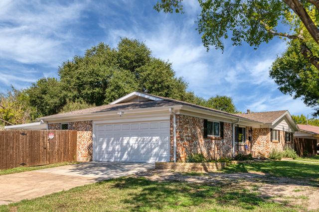 7601 Noreast Drive, North Richland Hills, TX 76180