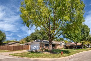 7601 Noreast Drive, North Richland Hills, TX 76180