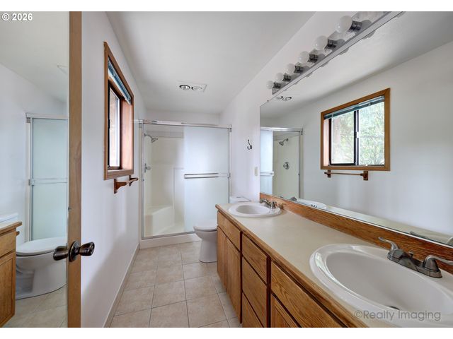 4017 Ne 157TH Ave, Vancouver, WA 98682