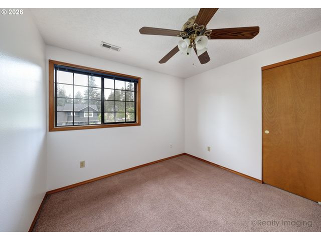 4017 Ne 157TH Ave, Vancouver, WA 98682