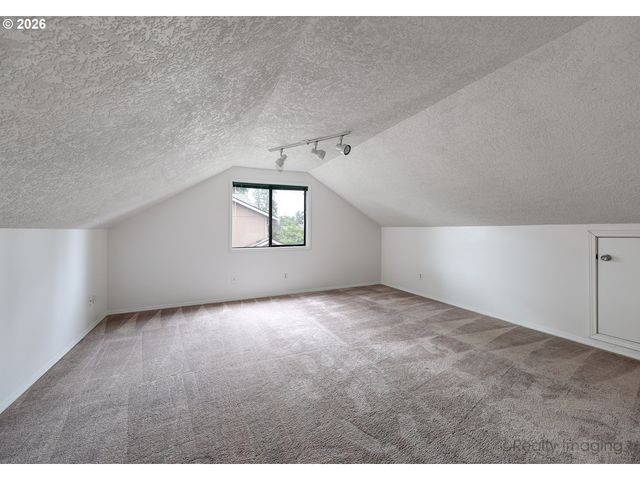 4017 Ne 157TH Ave, Vancouver, WA 98682